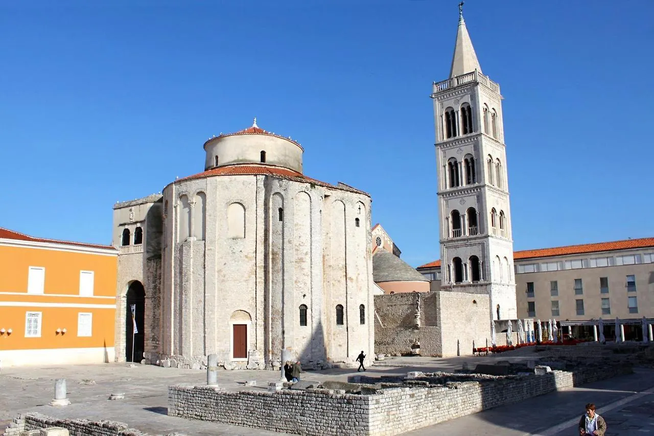 Apartments With A Parking Space Zadar - 18338